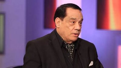 نجل حلمي بكر يتهم زوجته بخطف وتعذيب والده والأخير ترد.. ليس طفلًا صغيرًا يُخطف