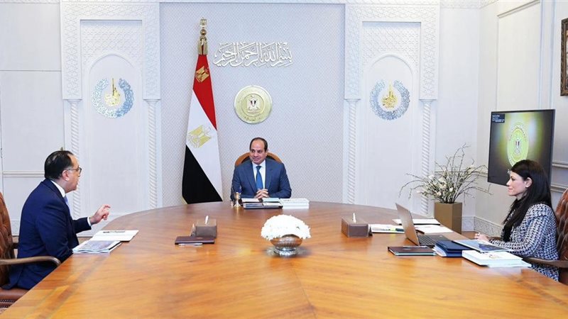 33F2ADEF-BABA-41D3-BECD-0B1059D6A090