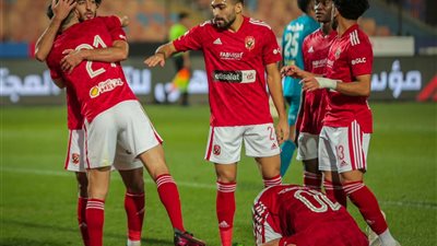 تردد القناة الناقلة لموقعة نهائي دوري الأبطال بين الأهلي والوداد