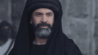 حسين عسر: إنارة عين كريم عبدالعزيز ورؤية تفاصيل دموعه لإبراز جماعة 