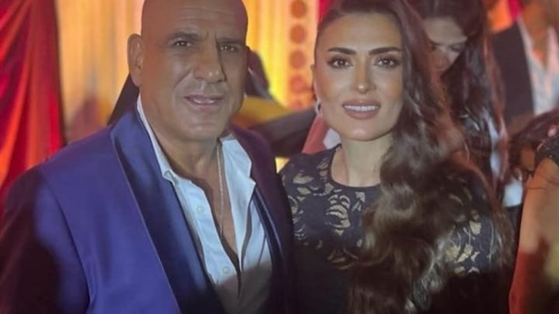 محمد لطفي وزوجته