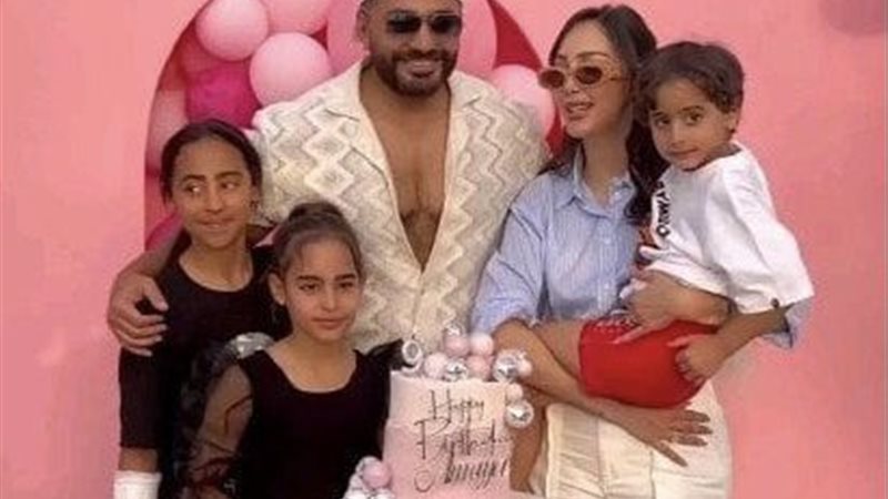 تامر حسني وبسمة بوسيل