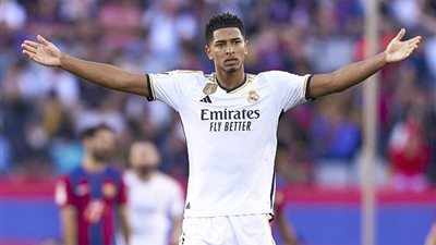 بيلينجهام يفوز بلقب أفضل لاعب فى الدورى الإسبانى