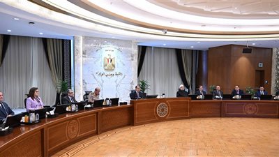 مدبولي: اعتماد طلب محافظة السويس بشأن التصرف بنظام التأجير في مسطح