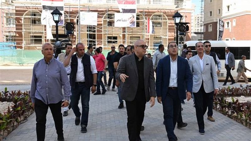 مدبولي خلال الجولة