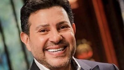 هاني شاكر يروج لحفله الغنائي في بيروت