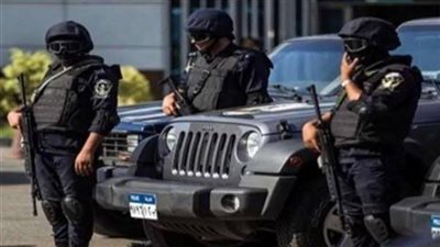 المستشار إبراهيم محمد يُقاضي صاحب شركة سياحة في الجيزة