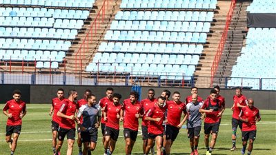 بعثة المارد الأحمر تتحرك إلى ملعب مباراة صن داونز