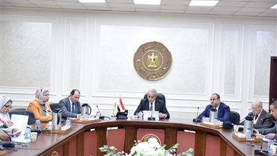 وزير العمل يترأس الجمعية العمومية غير العادية لمجلة العمل