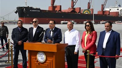 مدبولي: تشهد الموانئ المصرية تطوير غير مسبوق وخاصة دمياط