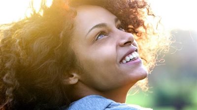 أهمية التقدير في حياة الأفراد والمنظمات وتعزيز الثقة بالنفس