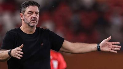 فيتوريا يُصر على شكوي ضد الاتحاد والأخير يؤكد تسديد المستحقات