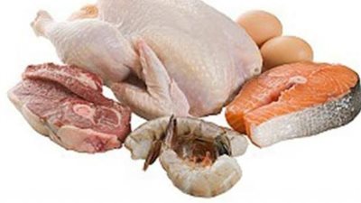 الجمبري يصل لـ 620 .. أسعار الدواجن واللحوم والأسماك بالأسواق