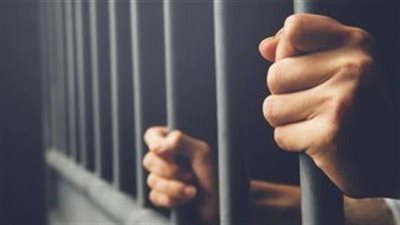 سقوط صاحب سلسلة صيدليات شهيرة مطلوب جنائيًا في الدقي