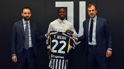 تراث الأب.. تيموتي ويا يغير الوجهة إلى يوفنتوس