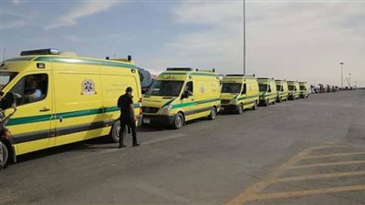 القاهرة الإخبارية: 40 سيارة إسعاف أمام معبر رفح لاستقبال الجرحى الفلسطينيين
