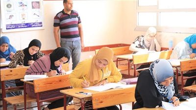تداول أسئلة امتحان التاريخ للثانوية العامة بعد بدء اللجان