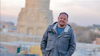 بحضور الأقارب.. إسماعيل فاروق يحتفل بعقد قرانه