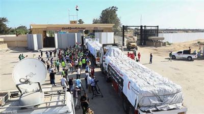 مصر ترسل 3305 شاحنات مساعدات مصرية  لقطاع غزة خلال 21 يوم