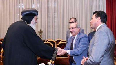 البابا تواضروس يلتقي وزيرا الشباب والرياضة المصري واللبناني لمتابعة البرلمان الشبابي