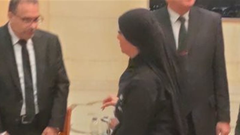 202311010757185718||92436-لمياء-فهمي-عبد-الحميد-في-عزاء-الم