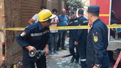 رجال الحماية المدنية يسيطرون على حريق داخل فرن عيش بشارع فيصل 