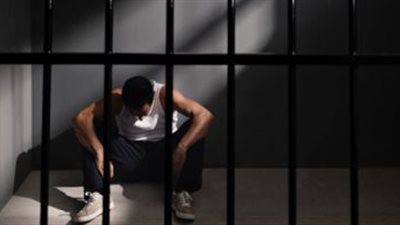 القبض على هارب من 12 حكم حبس بسوهاج.. تفاصيل 