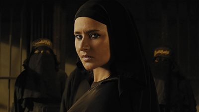 تحديثات| نيللي كريم تروج لفيلمها القادم 