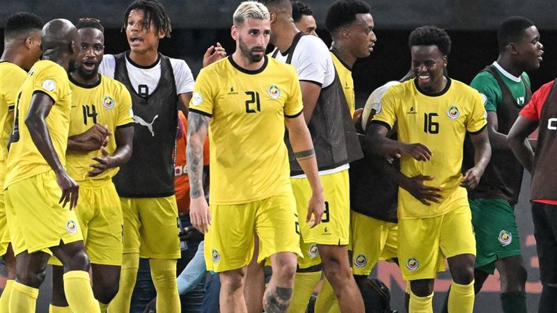 CAA36565-3B48-4849-B3BE-B2D42D835036