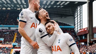 توتنهام يقسو على أستون فيلا برباعيه نظيفه فى البريميرليج 