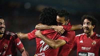 زلزال الدربي: الأهلي يفرض الهيمنة كعادته أمام الزمالك