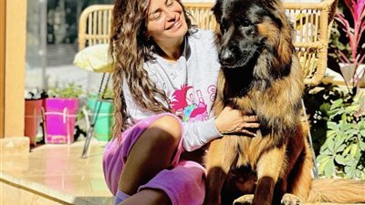 منة فضالي تخطف الأنظار في أحدث ظهور لها