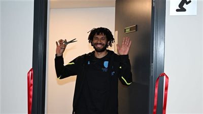 سيغير حياة لاعبي آرسنال.. النني يفتتح غرفة صلاة للاعبين في ملعب الإمارات