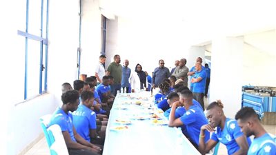 مجلس إدارة الهلال يرصد مكافأت ضخمة للاعبيه في حال الفوز على الأهلي 