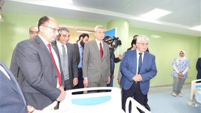 وزير التعليم العالي ورئيس جامعة حلوان يفتتحان المرحلة النهائية لأعمال تطوير مستشفى بدر
