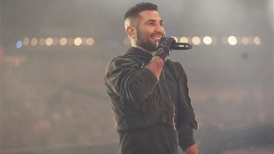 أحمد سعد يروج لأغنية 
