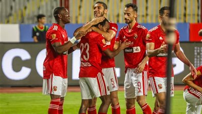بسبب الزمالك.. الأهلي يوقع غرامة قاسية على لاعبه