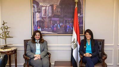 المشاط وسها الجندي تبحثان ملفات العمل المشترك