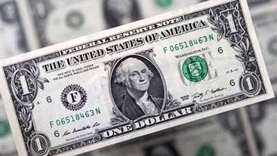 سعر الدولار اليوم الإثنين في السوق السوداء