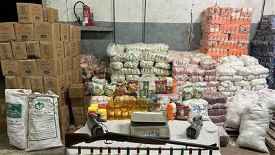 ضبط 5 طن زيت وسكر مجهول المصدر في حملة تموينية بالعاصمة