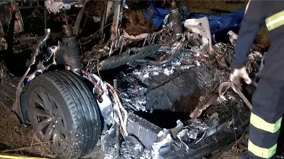 وزير التعليم الإسرائيلي ووالده يتعرضان لحادث سير خطير