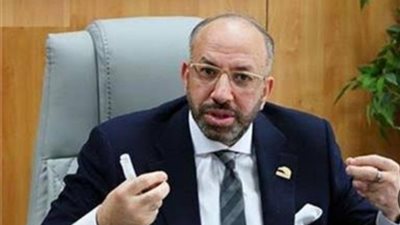 حسام المندوه يصل الإمارات لمؤازره الزمالك امام ام صلال القطري 