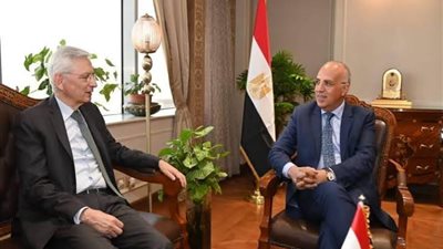 «سويلم» مصر نجحت في وضع المياه بقلب العمل المناخي العالمي