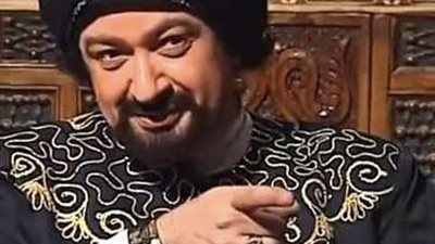 نور الشريف.. فنان استثنائي أتقن تجسيد الشخصيات التاريخية