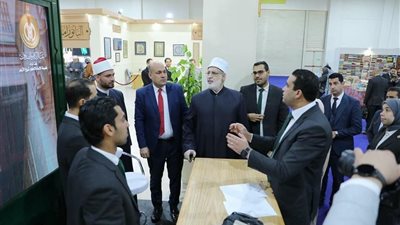 الضويني يفتتح جناح الأزهر بمعرض القاهرة الدولي للكتاب
