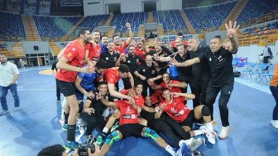 للمرة الـ 22 في تاريخه.. الأهلي يتوج بلقب كأس مصر لكرة الطائرة على حساب الزمالك