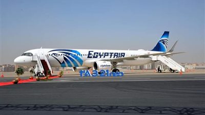وزير الطيران يشهد مراسم تسليم أولى طائرات مصر للطيران من طراز الإيرباص A32