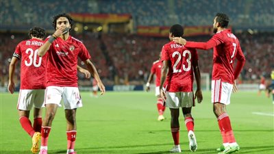 الأهلي يرد على أنباء انتقال نجمه إلى الزمالك