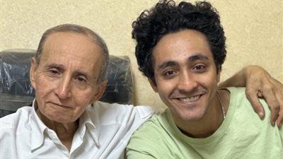 الموت يفجع نجم الكوميديا .. تعرف على موعد ومكان الجنازة 