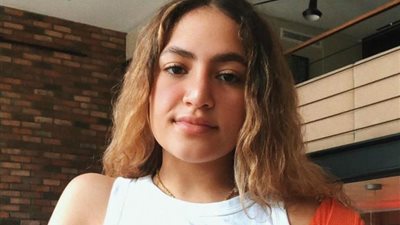 تألق كنزي عمرو دياب وشقيقتها في ظهورهما الأخير